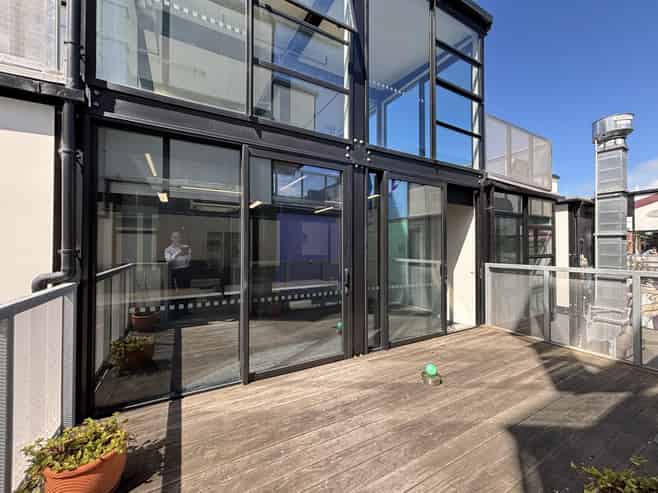 Modern unique City office with sunny deck 