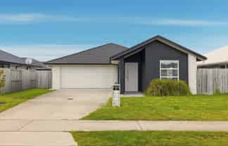 3 Furlong Road, Papamoa