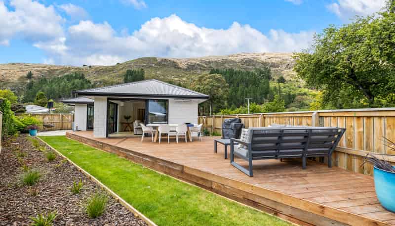 52 Whitfield Street, Sumner