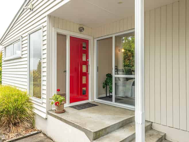 11 Hillside Terrace, Saint Johns Hill