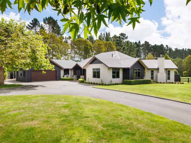 7 Titirangi Drive, Fitzherbert