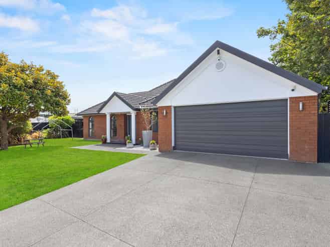 43 Broadhaven Avenue, Parklands