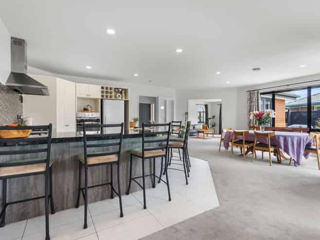 43 Broadhaven Avenue, Parklands