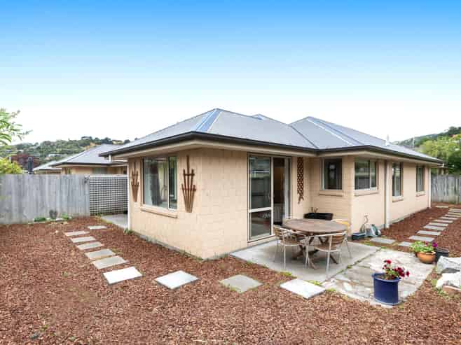 6D Albert Terrace, Saint Martins