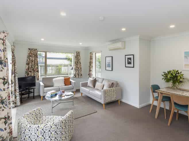 6D Albert Terrace, Saint Martins