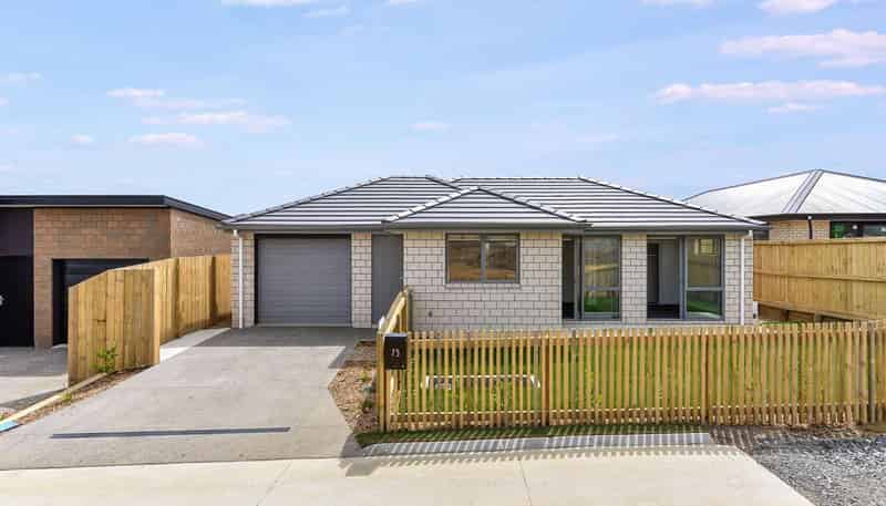  75 Waruhia Crescent, Rototuna