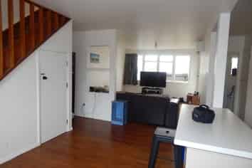 3/1 Waione Street, Petone