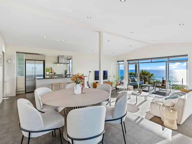 42 Waitea Road, Muriwai