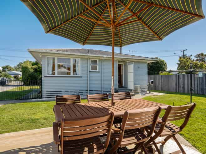 42A Dillons Point Road, Islington