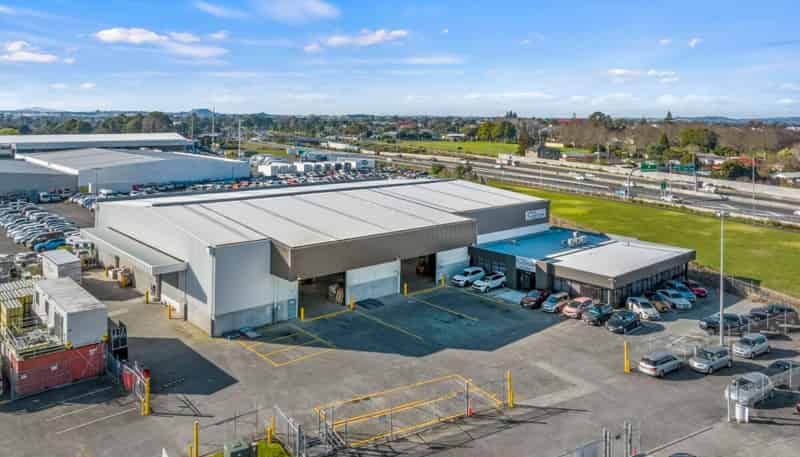 40 Richard Pearse Drive, Mangere