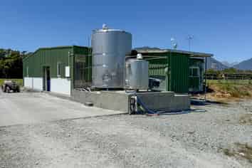 612 Wanganui Flat Road, Harihari