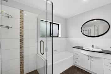 165 Tait Drive, Greenmeadows