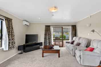 165 Tait Drive, Greenmeadows