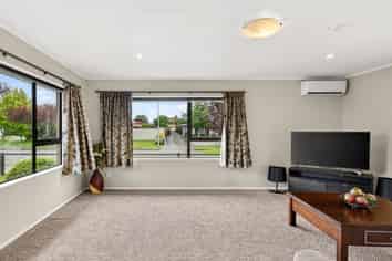 165 Tait Drive, Greenmeadows