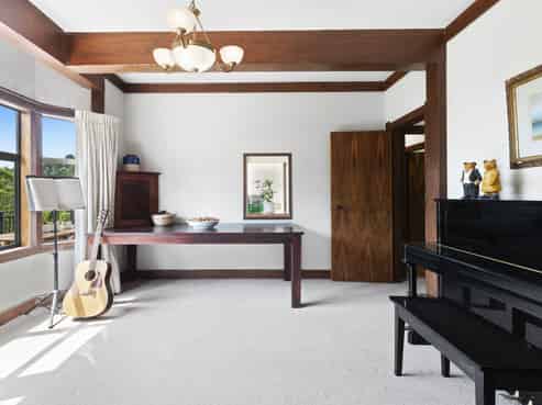 180 Ara-kotinga, Whitford
