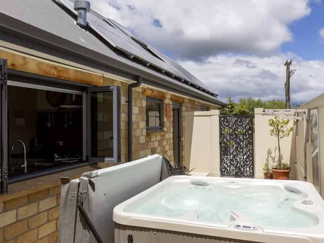 66 Pataka Road, Taupo