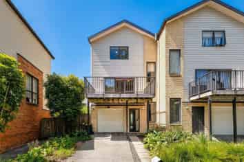 54/172 Mcleod Road, Te Atatu South