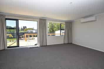 133B  Lincoln Road, Carterton