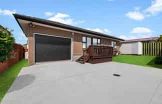 75A Charntay Avenue, Clover Park