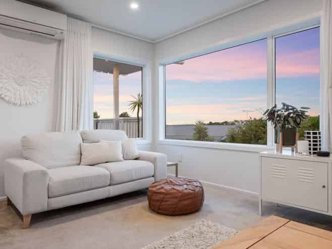 19 Marina Road, Torbay