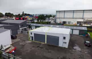 Refurbished 100m² Unit on Great South Road