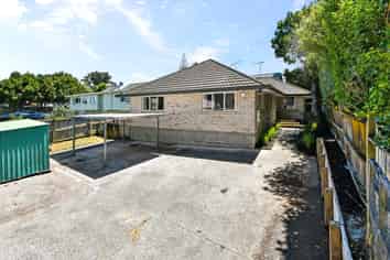 15A Roys Road, Manurewa