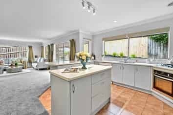 15A Roys Road, Manurewa