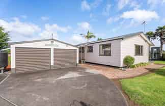 96 McRobbie Road, Kingseat