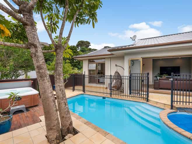 51 Grampian Road, St Heliers