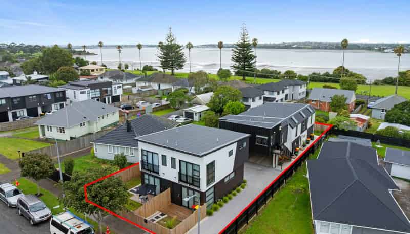 18F Pirangi Street, Point England