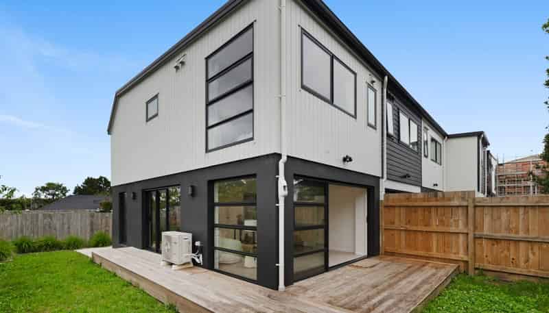 18F Pirangi Street, Point England