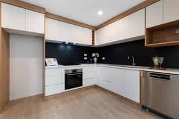 18F Pirangi Street, Point England