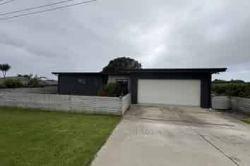 115 Wairau Road, Oakura