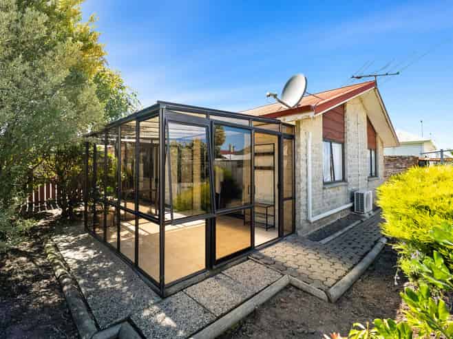 B/28 Churchill Street, Saint Kilda