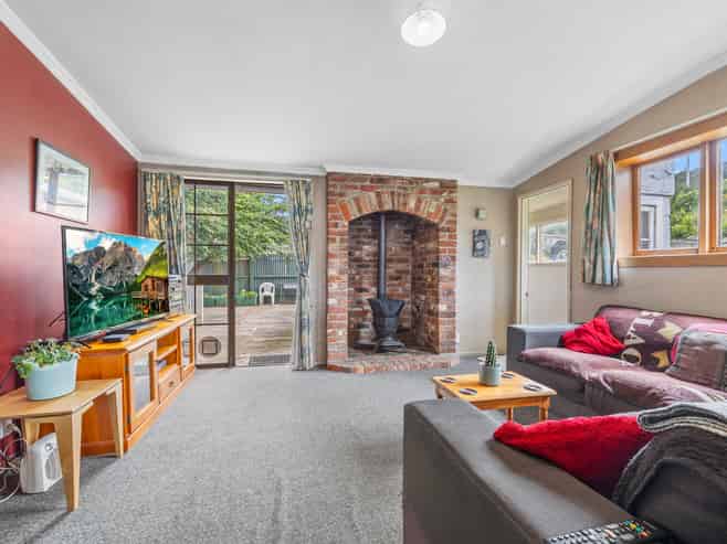 11 Catherine Street, Caversham