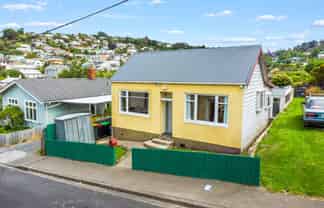 11 Catherine Street, Caversham