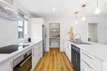 33 Lemonwood Drive, Rolleston