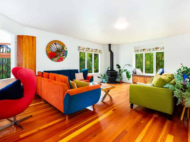 65 Valley Road, Paraparaumu