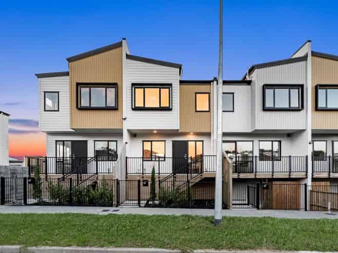 2/9 Farringdon Street, Glen Innes