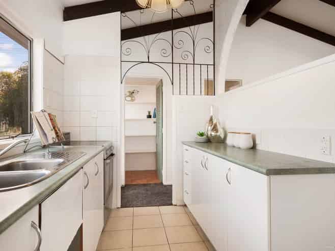 779 East Coast Road, Northcross