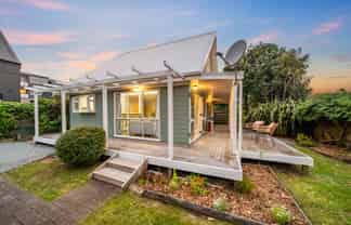 40B Nelson Street, Petone