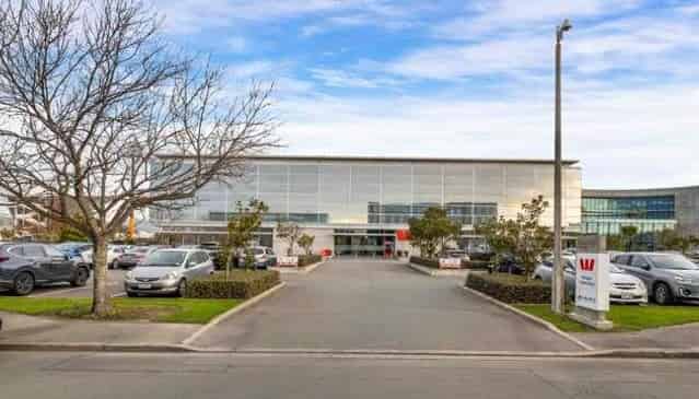  7 Show Place, Addington