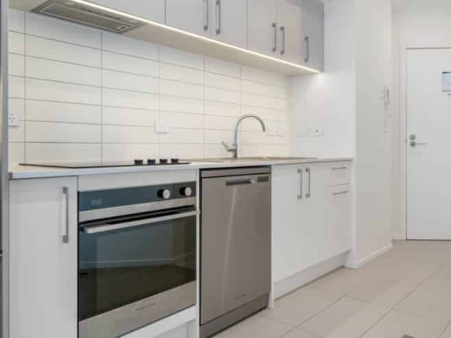 806/6 Waikumete Road, Glen Eden