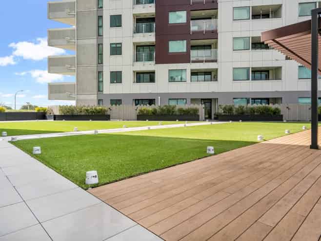 806/6 Waikumete Road, Glen Eden