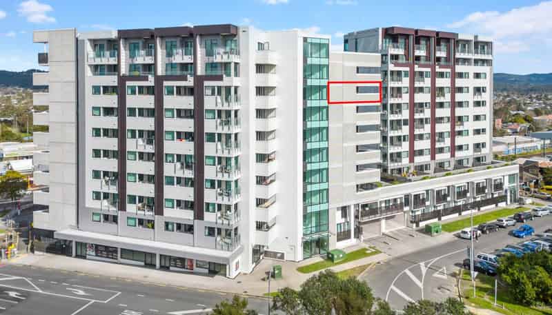 806/6 Waikumete Road, Glen Eden