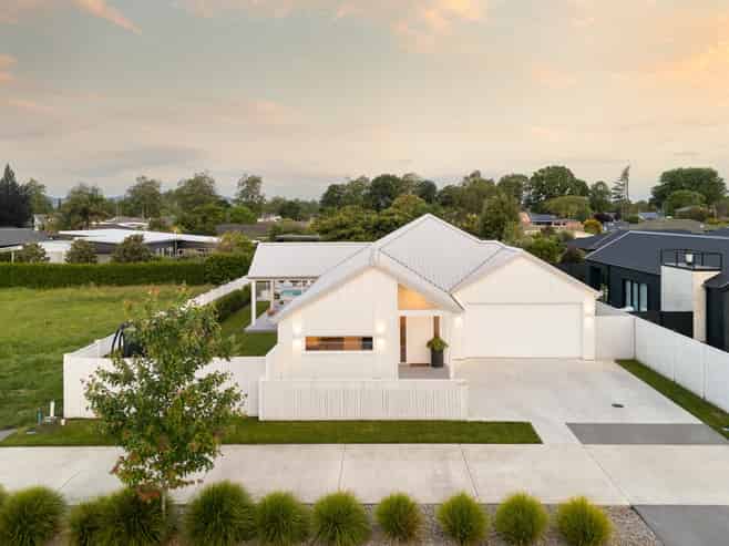 22 Hugo Shaw Drive, Cambridge