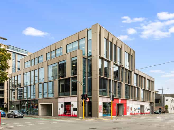 Premium Top Floor Office