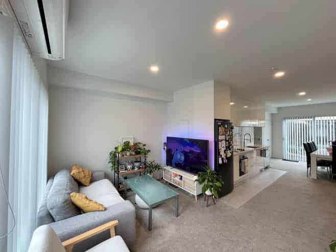 53B Edmonton Road, Henderson