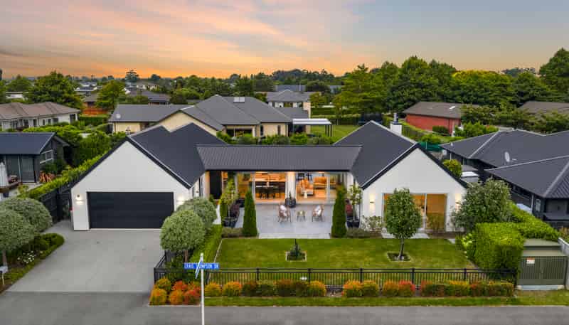 6 Craig Thompson Drive, Lincoln