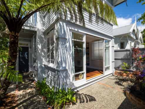 11 Shelbourne Street, Nelson City